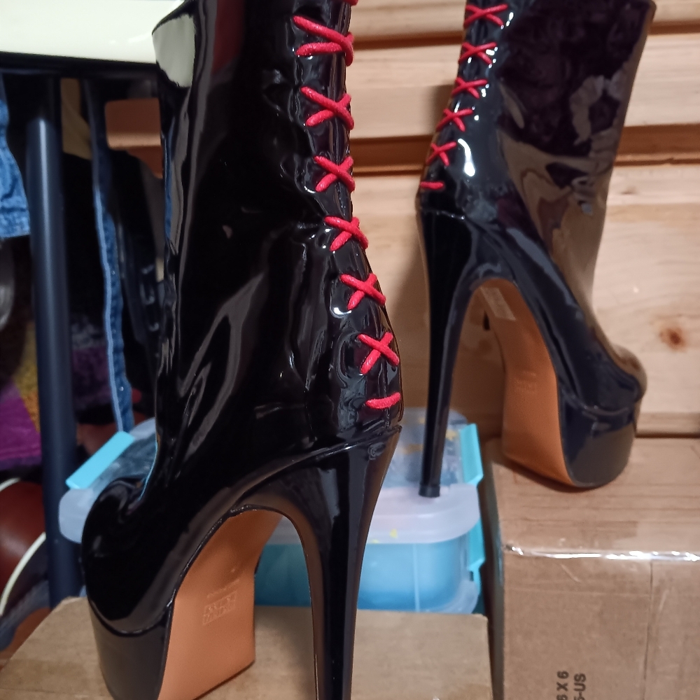 NWOT Black Patent Leather Stilettos